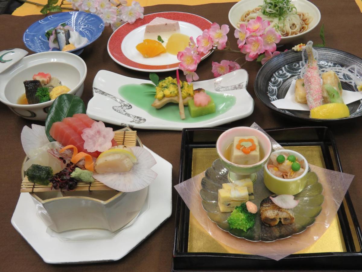 Hotel Tokyo Garden Palace Bagian luar foto